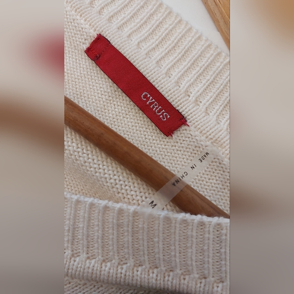 Cyrus M Long Sleeve Sweater with Top Button Closure Beaded Silk Flower Accent - Picture 3 of 8